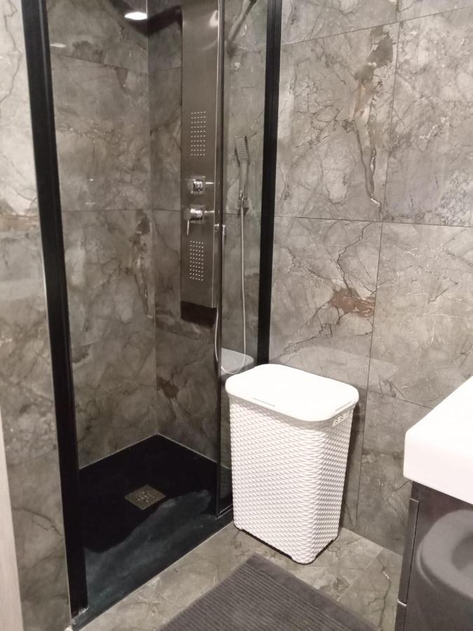 Apartment Paola With Free Private Parking Place Split Ngoại thất bức ảnh