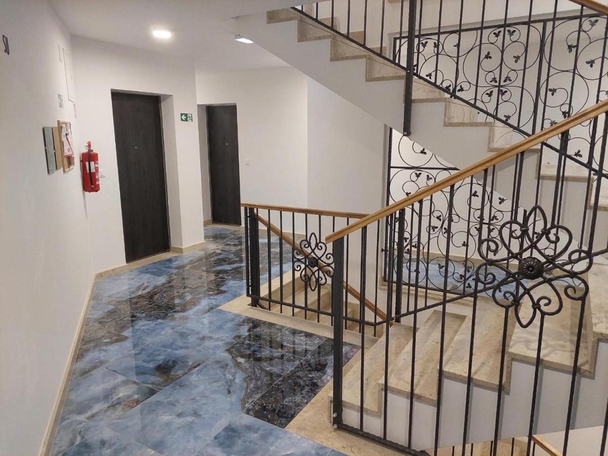 Apartment Paola With Free Private Parking Place Split Ngoại thất bức ảnh